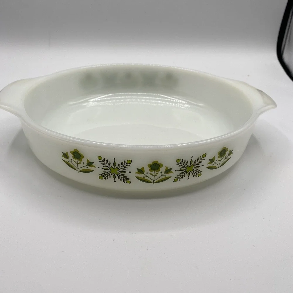 Anchor Hocking Round Handled Baking Deep Pie Dish #429 Green Meadow 9